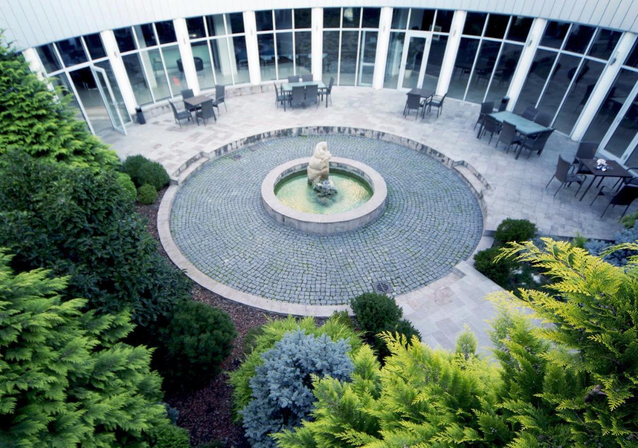 Tîrgu Secuiesc Hotel Atrium מראה חיצוני תמונה